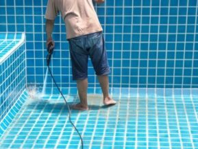 pool repair contractors